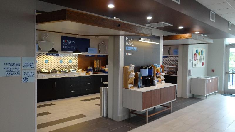 Hotel Express & - Downtown By Ihg Auburn